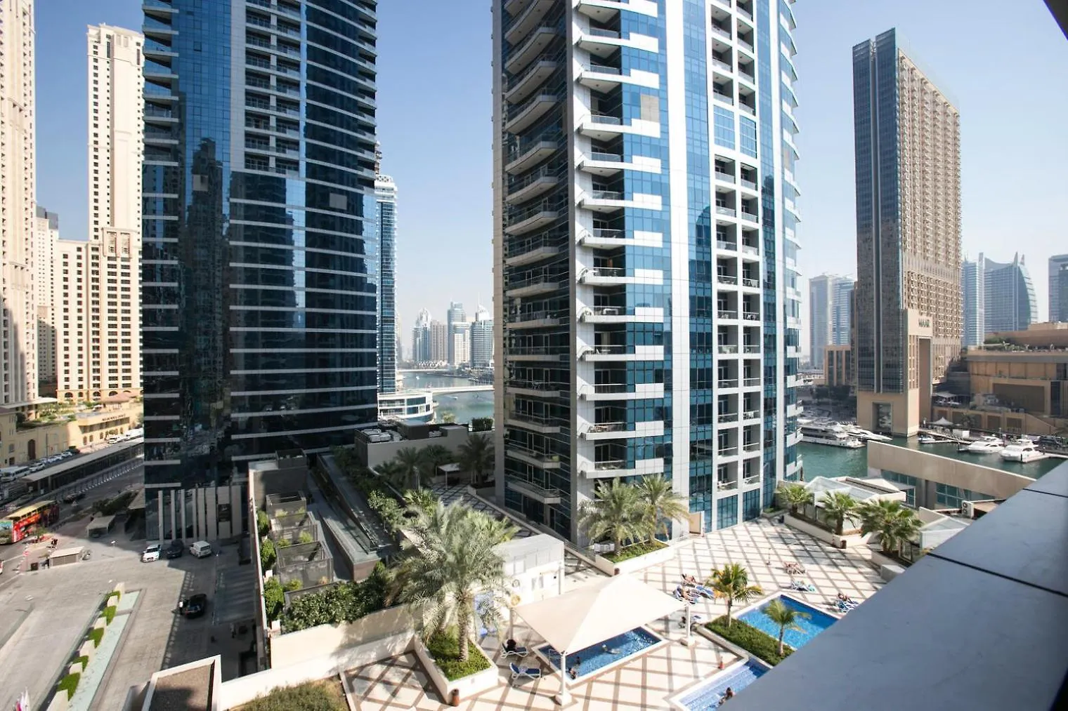 Blueground Marina Pool Gym Dxb-377 Apartment Dubai United Arab Emirates
